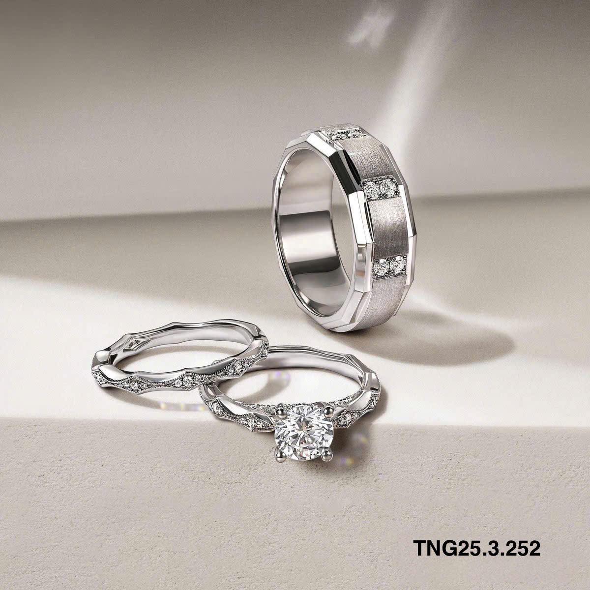 nhẫn kỷ niệm cưới bạch kim kim cương