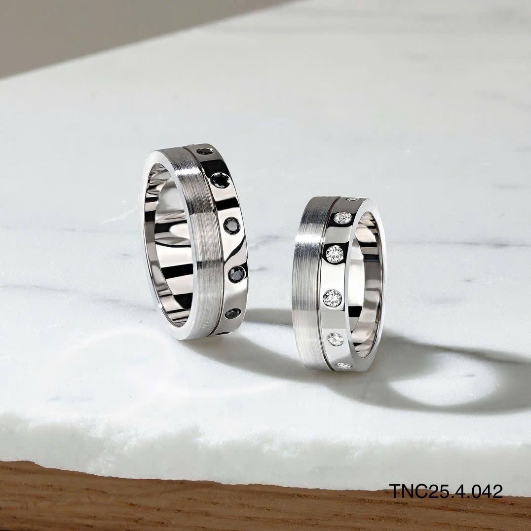 nhẫn kỷ niệm ngày cưới bạch kim