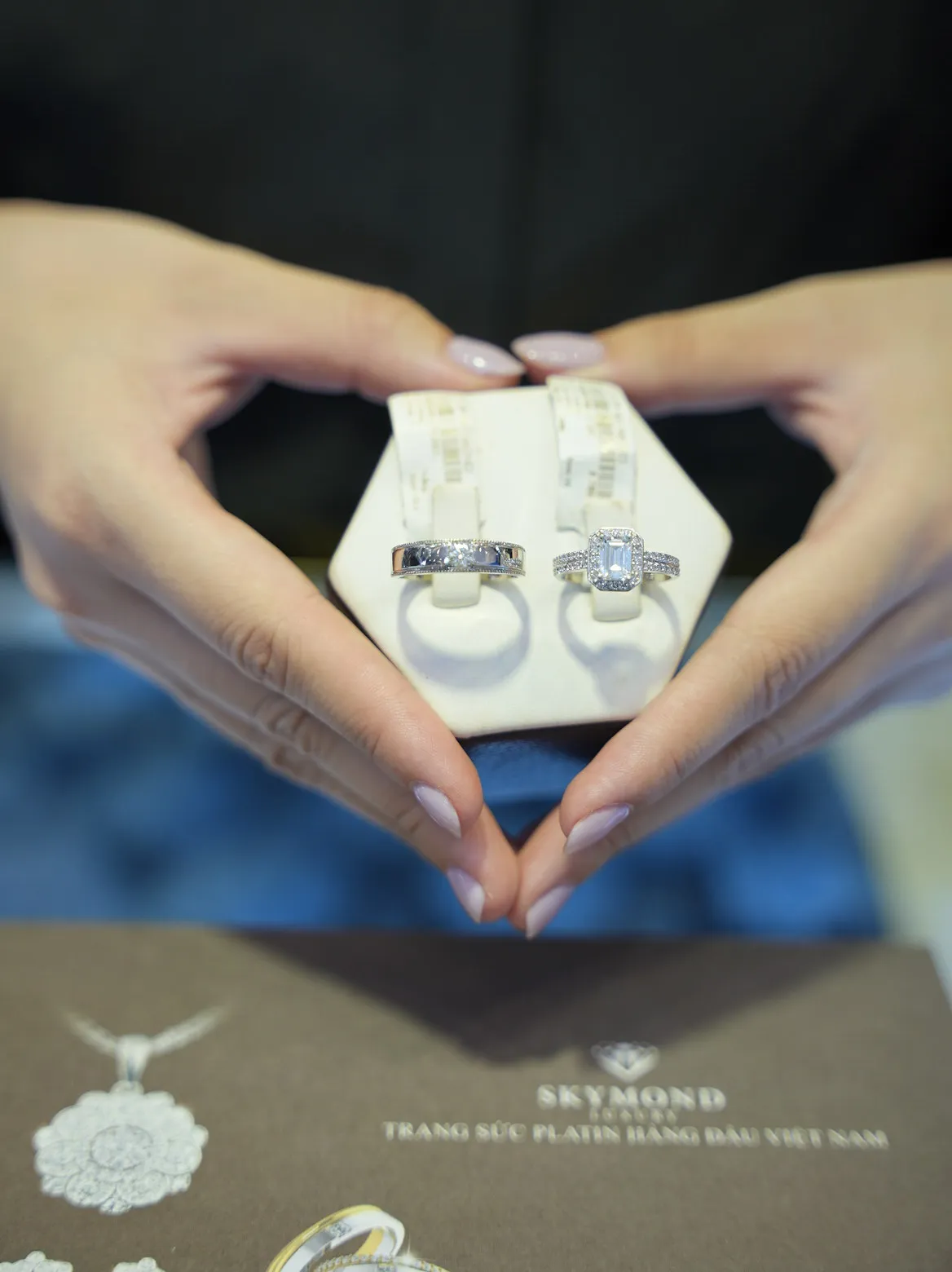 Mua nhẫn cưới trước Tết: Bí quyết giữ hạnh phúc và khẳng định chủ quyền