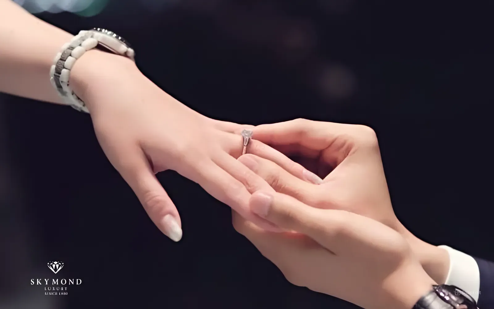 Nhẫn Bạch Kim: Mua Khi Nào Và Chi Phí Bao Nhiêu Là Phù Hợp Với Ngân Sách Cưới?